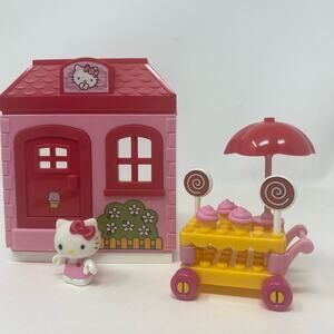 MegaBloks Hello Kitty Candy Shop